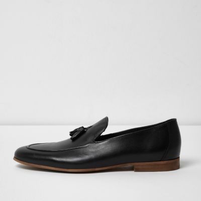 Black leather tassel formal loafers